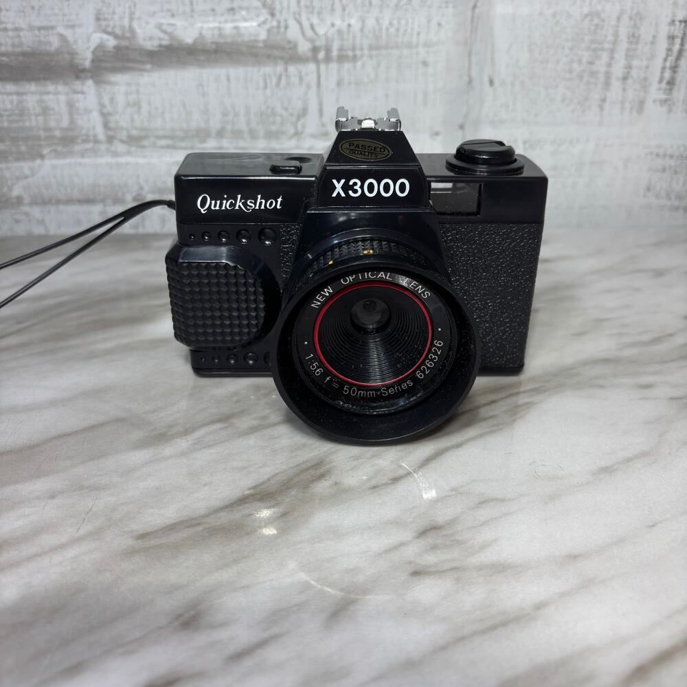 Vintage Quickshot X3000 Point and Shoot Film Camera Untested